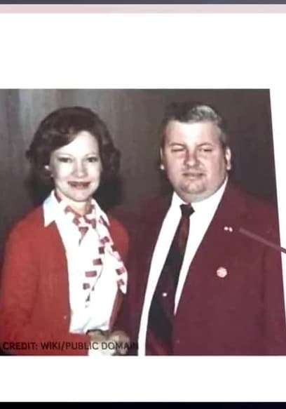 S01:E05 - How They Caught John Wayne Gacy / The Most Infamous Serial Killer Never to Be Found poster