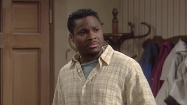 S01:E101 - Whole Lotta Love Seat