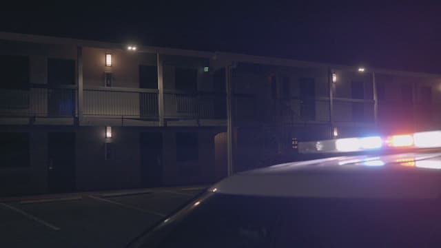 S01:E02 - The Bad Guy Did It