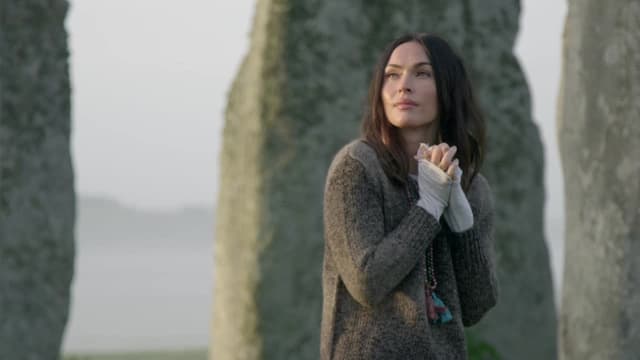 S01:E02 - Stonehenge: The Healing Stones