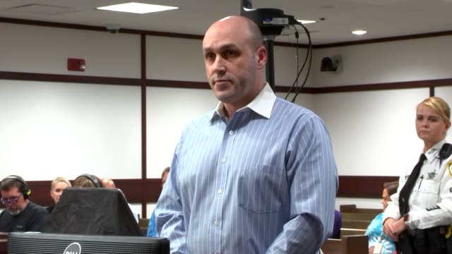 S01:E14 - Closing Arguments and Verdict