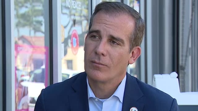 S05:E11 - Mayor Eric Garcetti