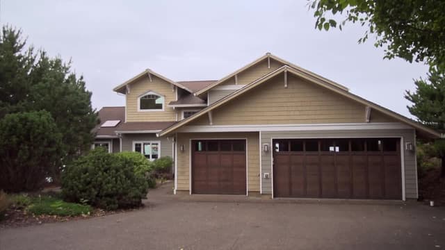 S07:E03 - Paradise on the Oregon Coast