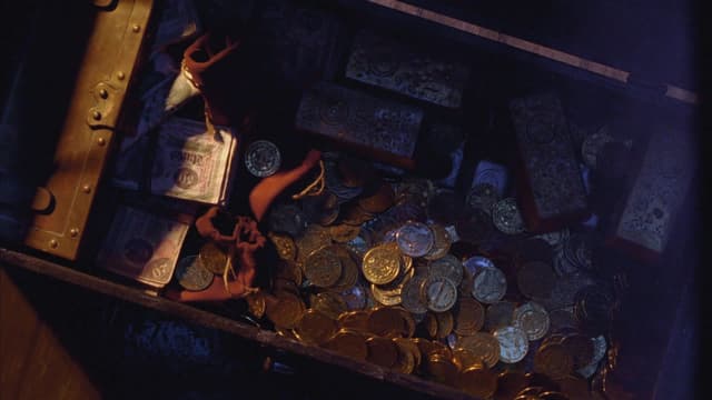 S04:E11 - The Hunt for Stolen Nazi Treasure