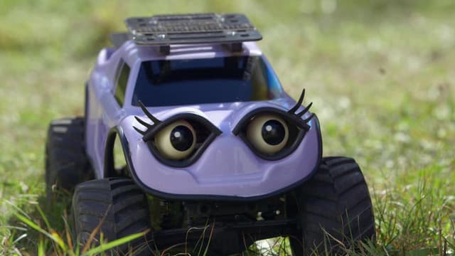 T03:C13 - S03:E13 - Beat the Heat - Lily's Driveway - Wicked Winch