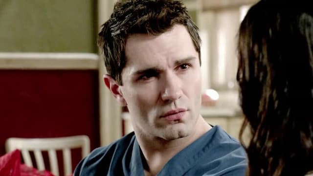 S04:E08 - Rewind, Rewind