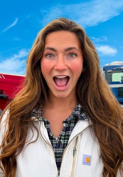 S01:E18 - John Deere Girl Gets CRAZY Deals at Red Farm Auction poster
