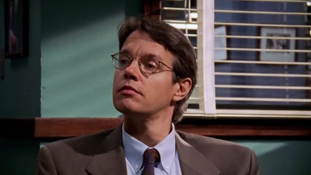 S07:E15 - Sideshow