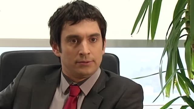 S12:E16 - Episodio 100