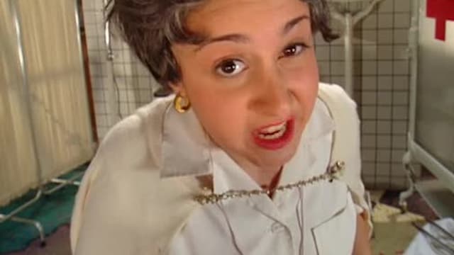 S04:E408 - Camels, Beakmania & Destiny