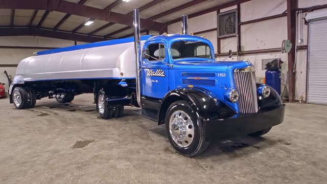 S06:E04 - Rolls on in and Tanker Away