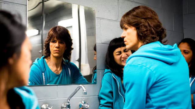 S04:E05 - Love and Hate