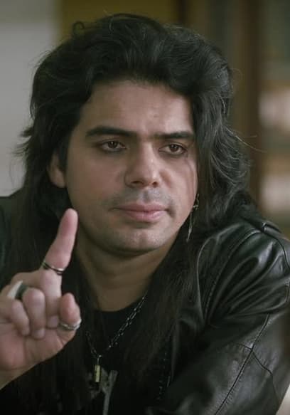 S01:E04 - Janis Tiene Un Arma poster