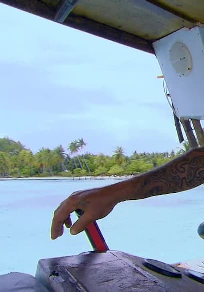 S01:E10 - Polinesia Francesa - Laguna Azul poster