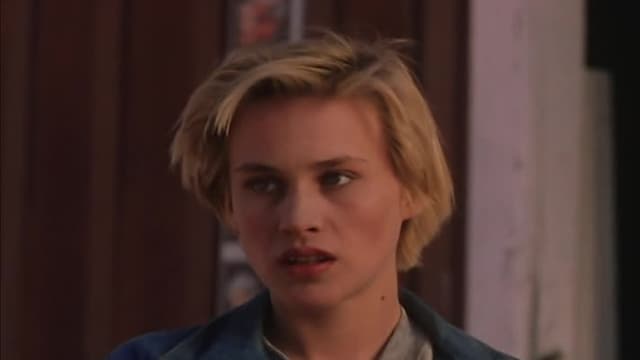 S02:E09 - Four-Sided Triangle