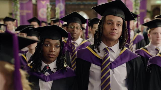 S03:E06 - The Graduation