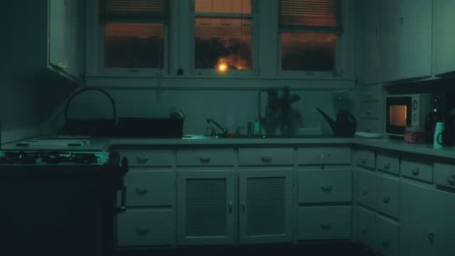 S01:E02 - The Death Doula