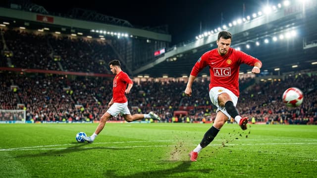 S01:E01 - I Recreated the Best Freekicks in Football History