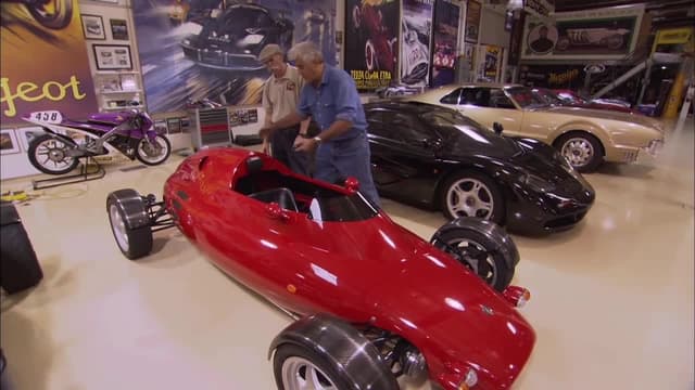 S16:E18 - Jay Leno's High Performance Sports Cars; Chroming Services (Paul's Chrome)