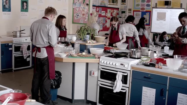 S01:E06 - Maddy Cool