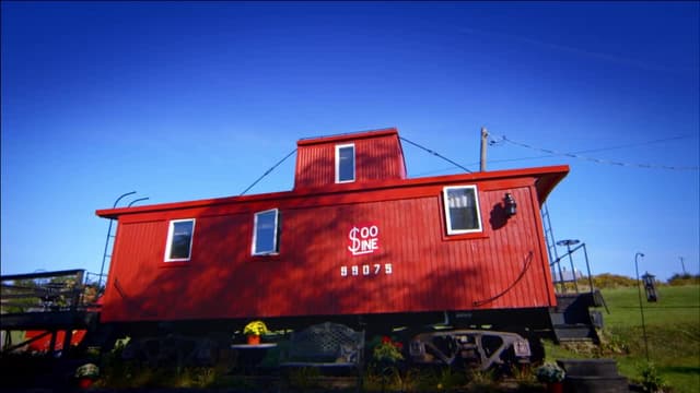 S02:E04 - Caboose, Fuselage, Gas Station