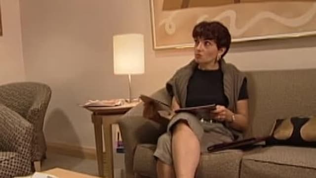 S01:E09 - Dr. Joan Murphy