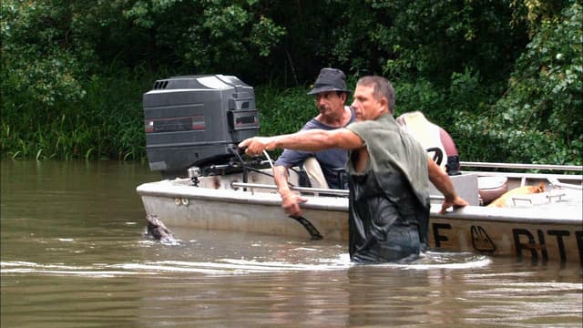 S05:E12 - Burning the Bear