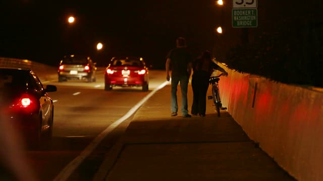 S01:E06 - Veranos De Muerte