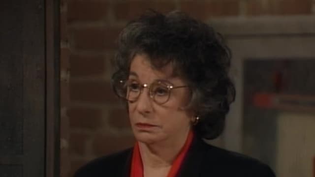 S03:E18 - To Thine Own Elf Be True