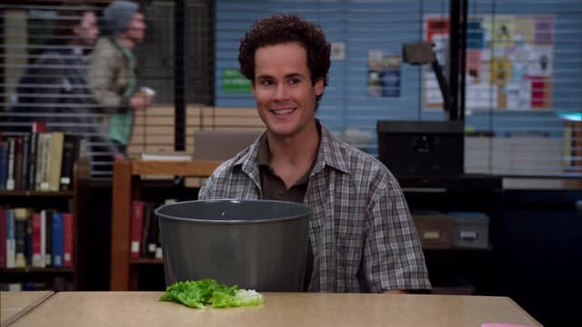S03:E03 - Competitive Ecology