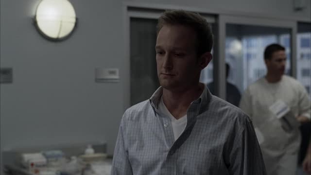 S02:E02 - My Lucky Day