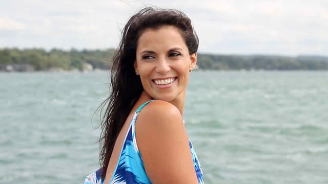 S01:E10 - Fish, Spice & Everything Nice