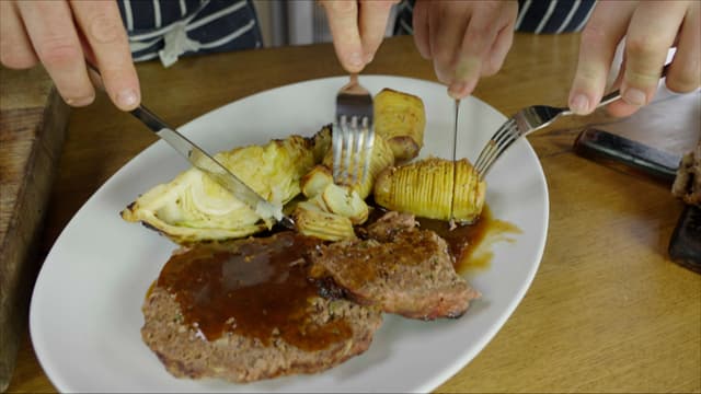 S02:E05 - Venison Meatloaf