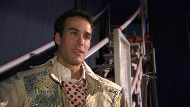 S08:E19 - Circus, Guitars