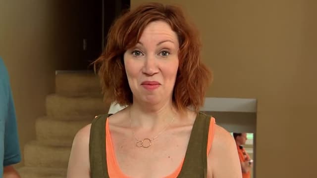 T08:C10 - S08:E10 - Hydrotherapy Table