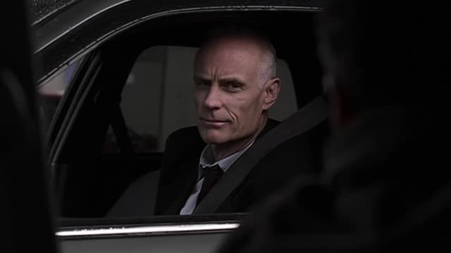 S01:E01 - Pilot