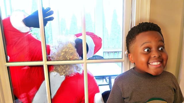 S01:E10 - Holiday Mysteries With the Onyx Kids!