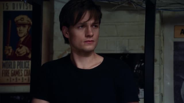 S01:E10 - Big Nickel