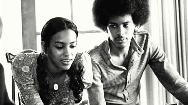 S04:E07 - The Sylvers