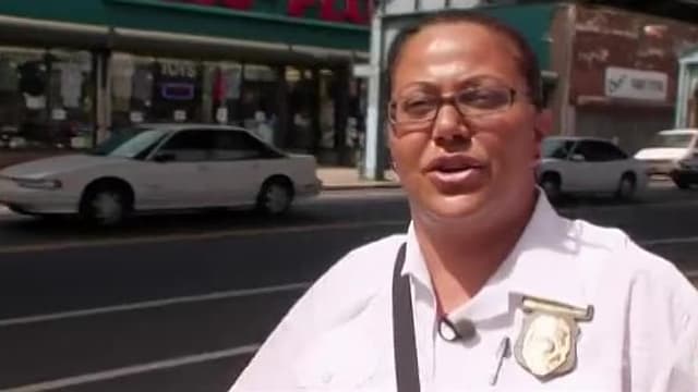 S01:E16 - Episode 16