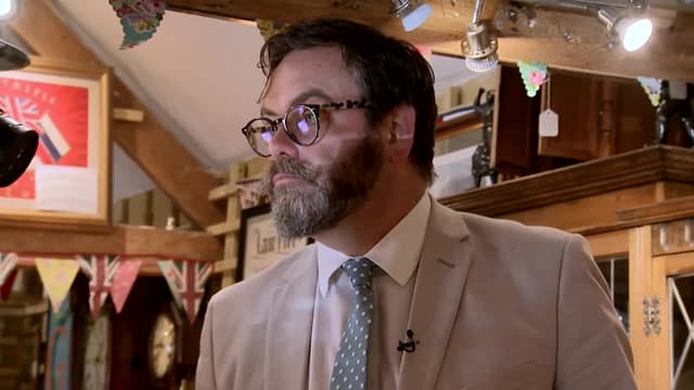 S17:E15 - Paul Laidlaw and Catherine Southon: Day 5