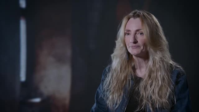 S01:E04 - Into the Mountains