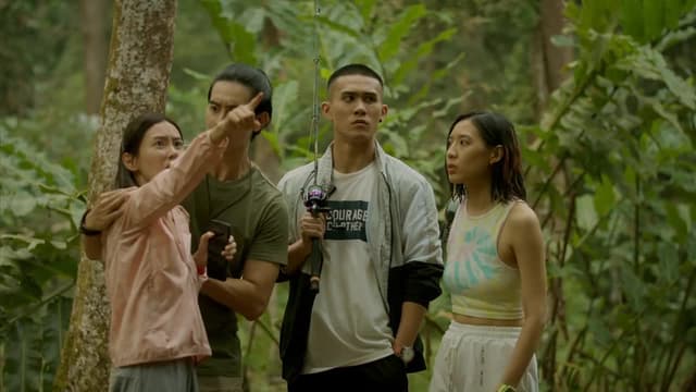 S01:E04 - The Campsite