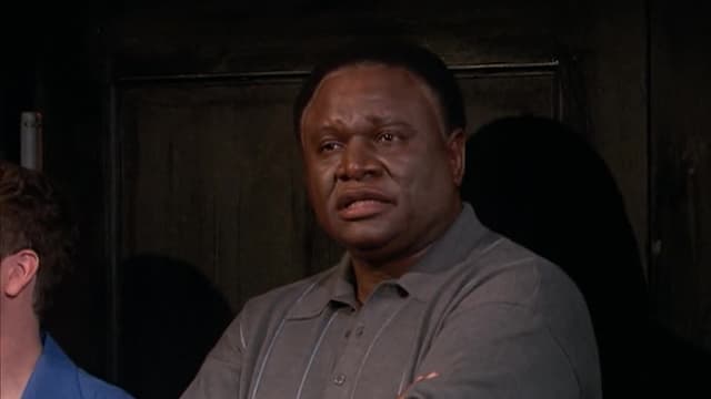 S02:E08 - Back to the Club