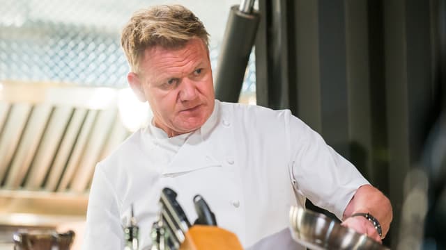 S03:E03 - Caneda's White Rooster