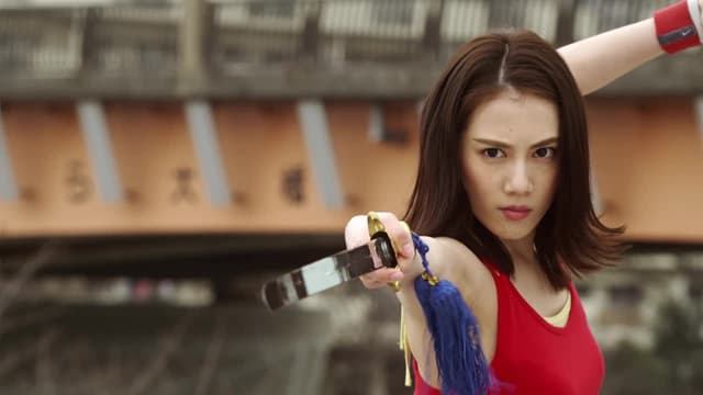 S01:E04 - A Job Where You Investigate Aliens