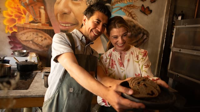 S14:E08 - Passion in Every Bite