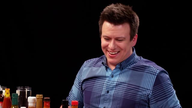 S05:E12 - Philip DeFranco Sets a YouTube Record While Eating Spicy Wings