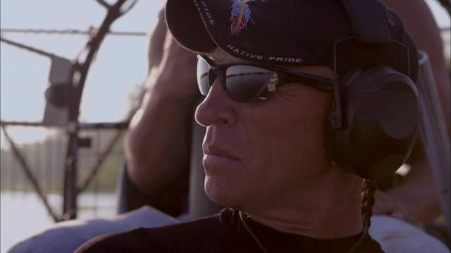 S05:E10 - Rumble in the Swamp