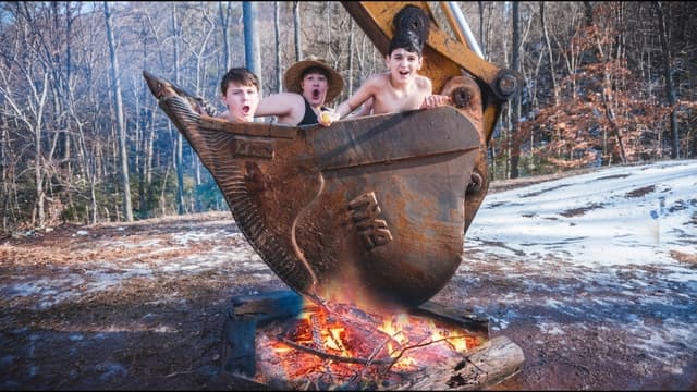 S01:E02 - Reading SHOCKING Restaurant Reviews! + Excavator Hot Tub!